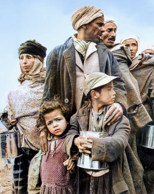 Refugee family 